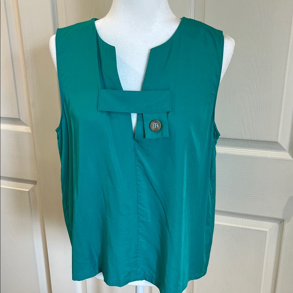 Daniel Cremieux GreenSleeveless Blouse